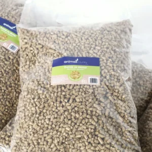 Żwirek ze słomy dla kotów i gryzoni Animax Country 8 L 2